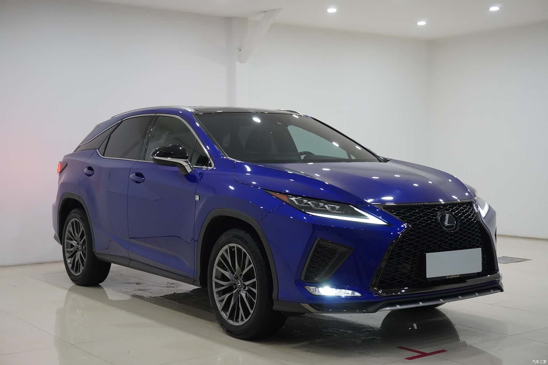 Lexus RX, 2020 3
