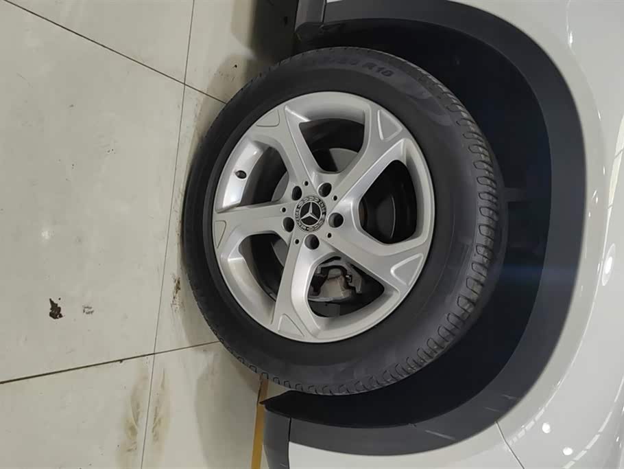 Mercedes-Benz GLA Mercedes-Benz GLA