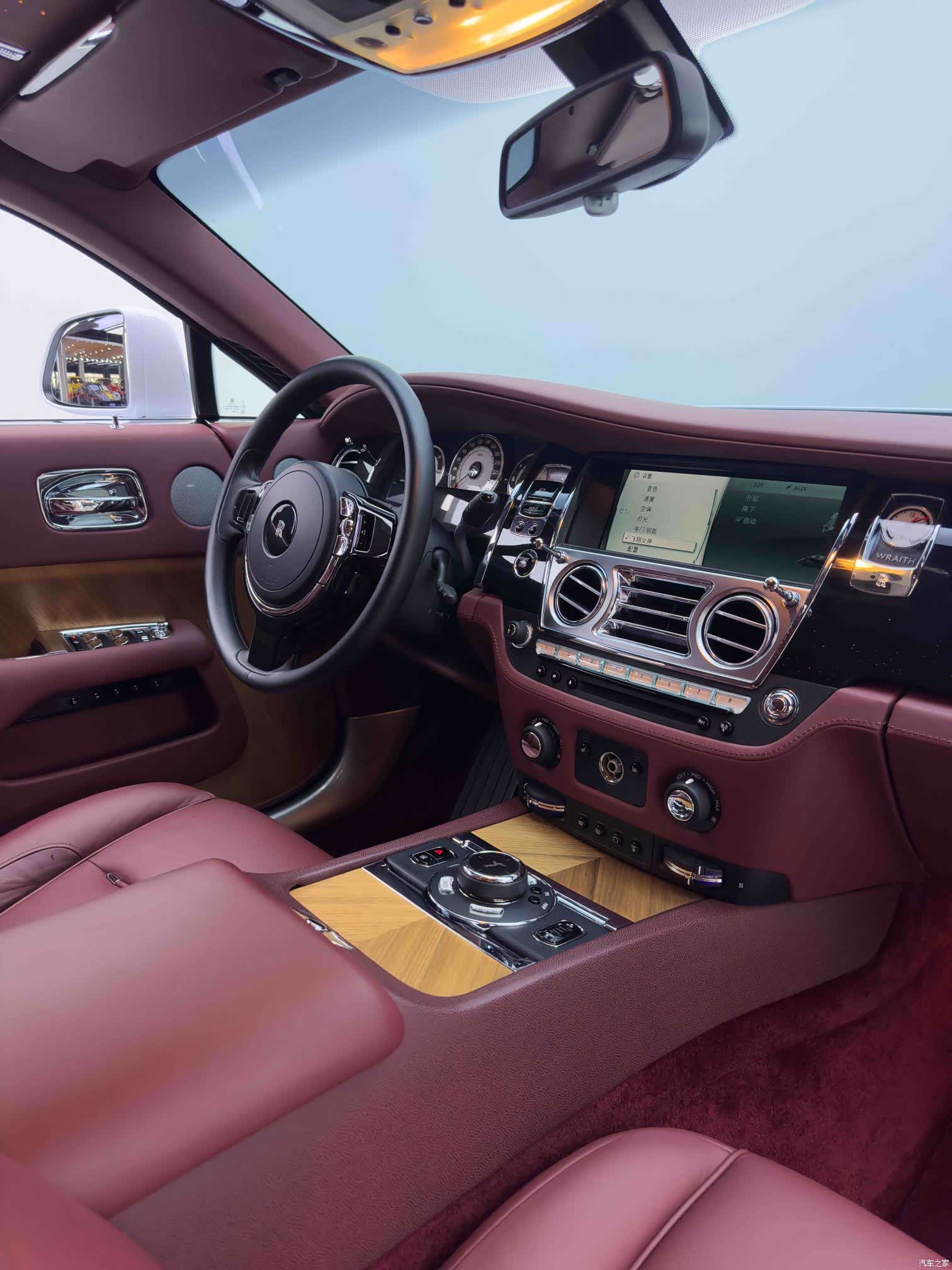 Rolls-Royce Wraith, 2016 14