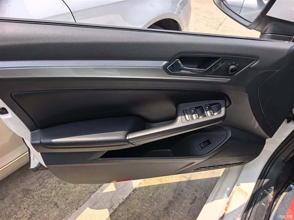 Volkswagen Lamando, 2022 6