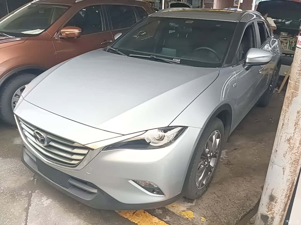 Mazda CX-4, 2018 1