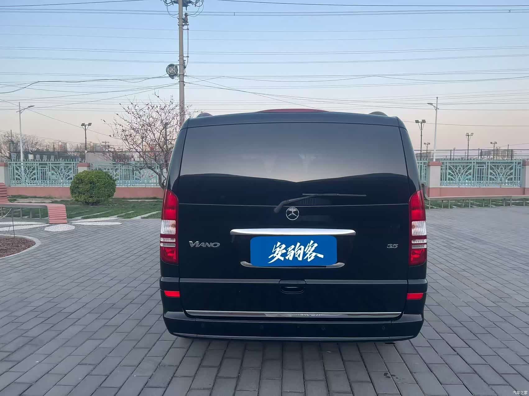 Mercedes-Benz 125, 2012 7