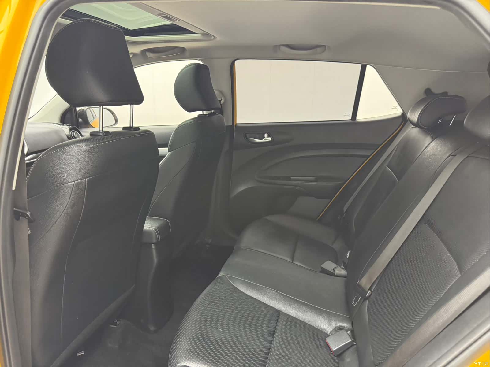 Kia KX1, 2022 7