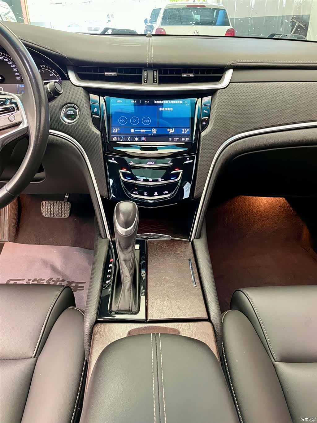 Cadillac XTS, 2019 9