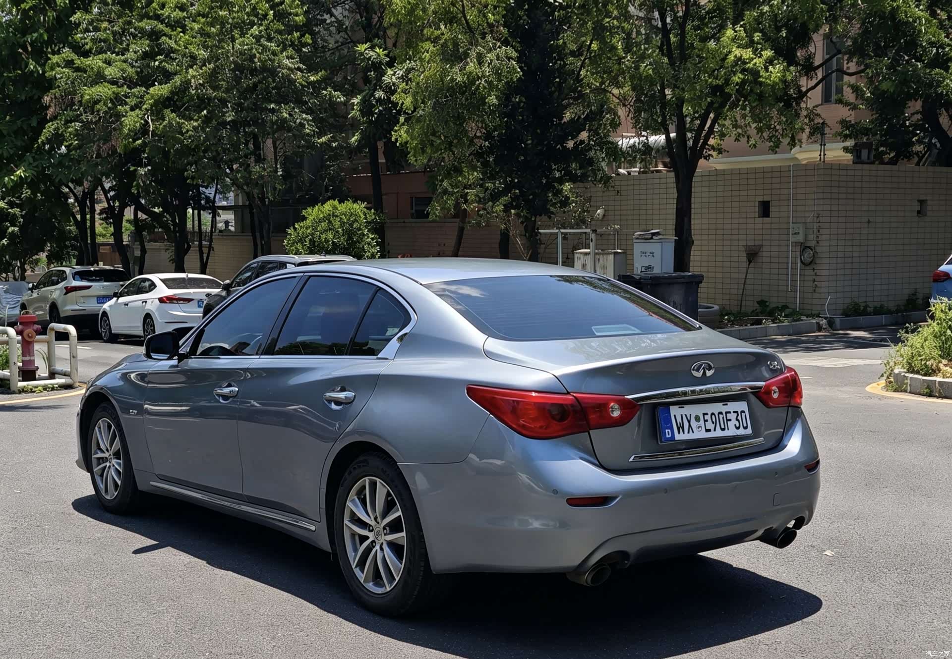Infiniti Q50L, 2017 4