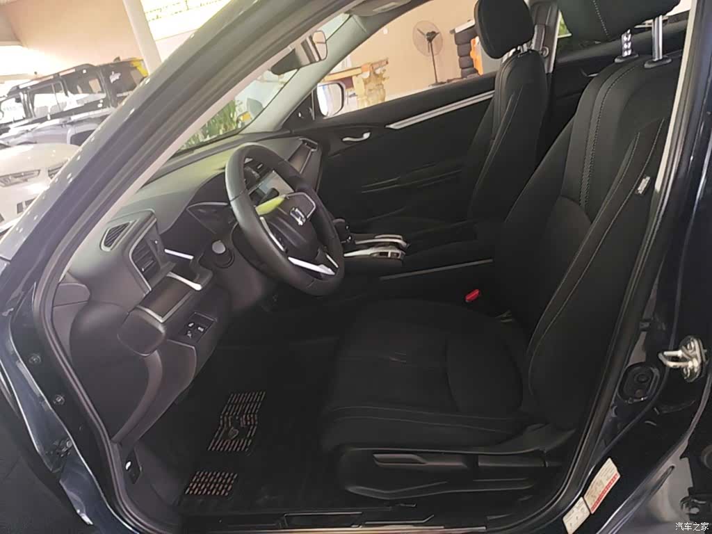 Honda Civic, 2018 15