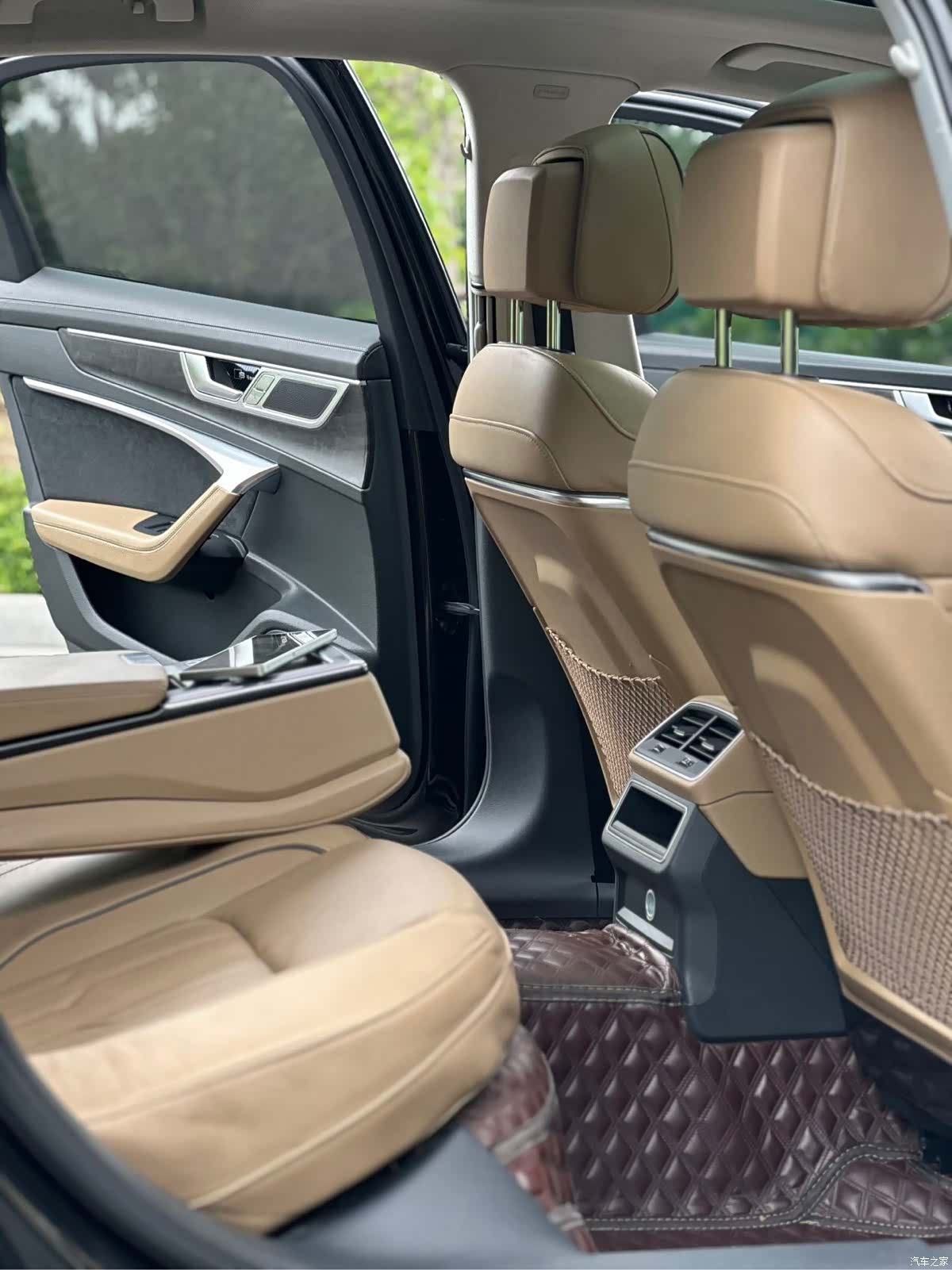 Audi A6L, 2020 9