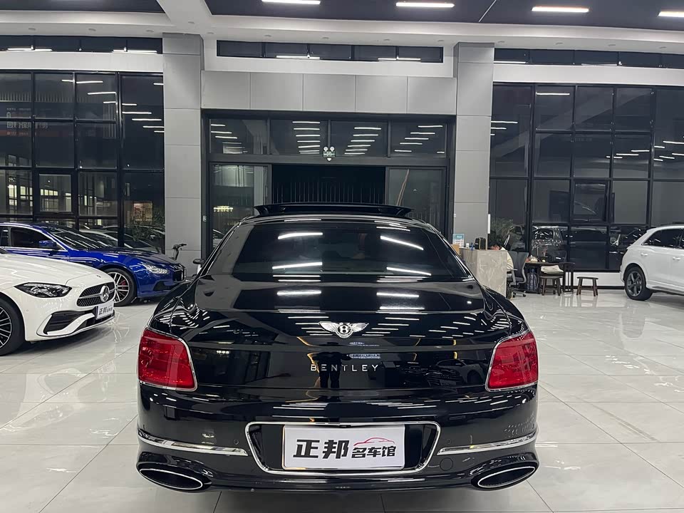 Bentley Flying