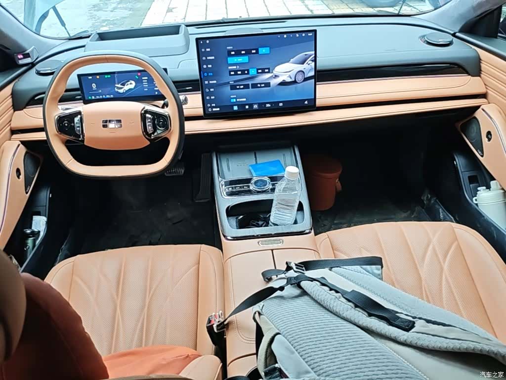 Geely 8, 2025 10