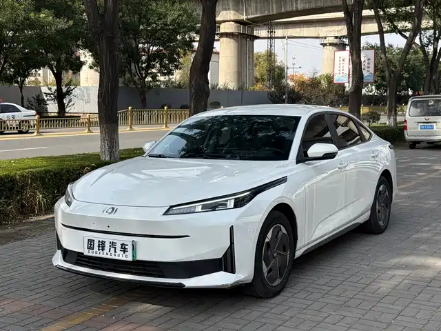 Changan Qiyuan A05 Classic 2025 — купить из Китая под заказ