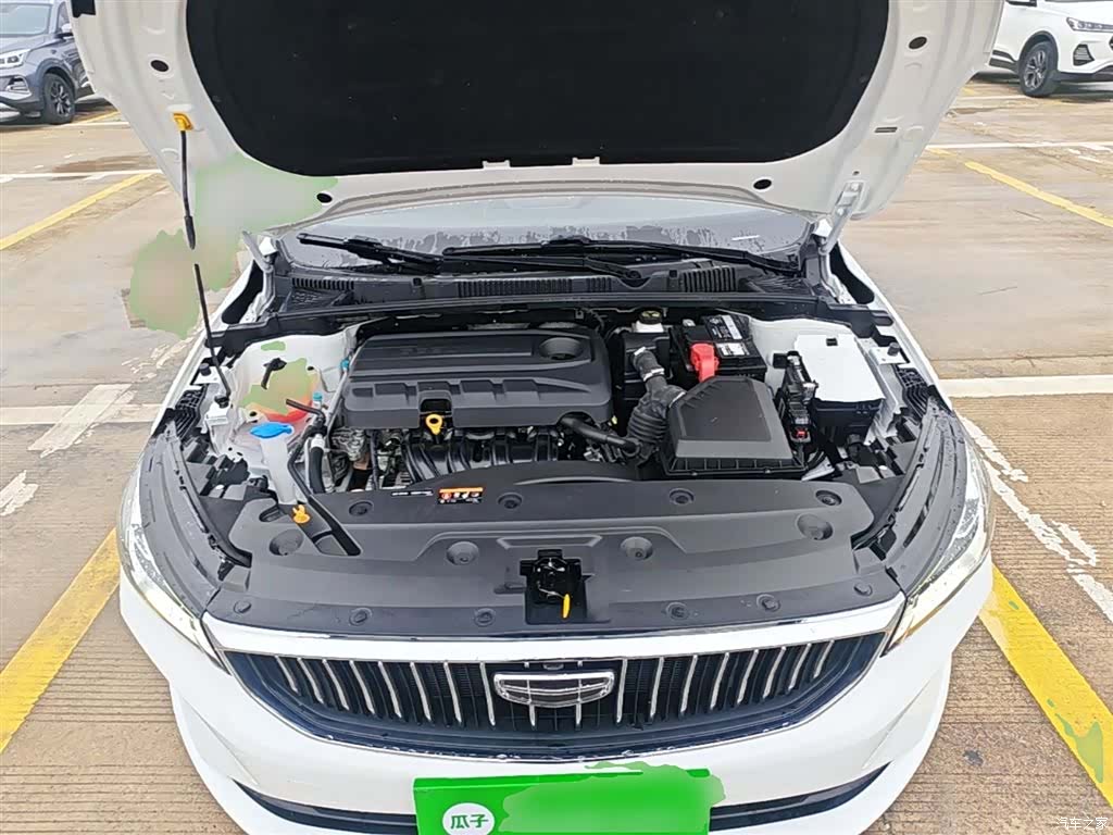 Geely Emgrand, 2023 20