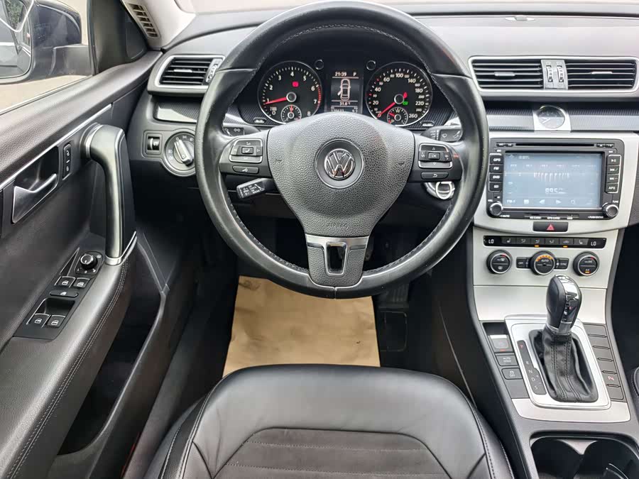 Volkswagen Magotan 2015, фото 11