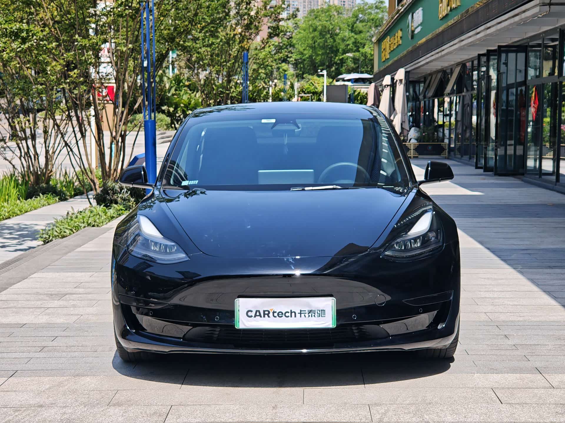 Tesla Model 3, 2021 4