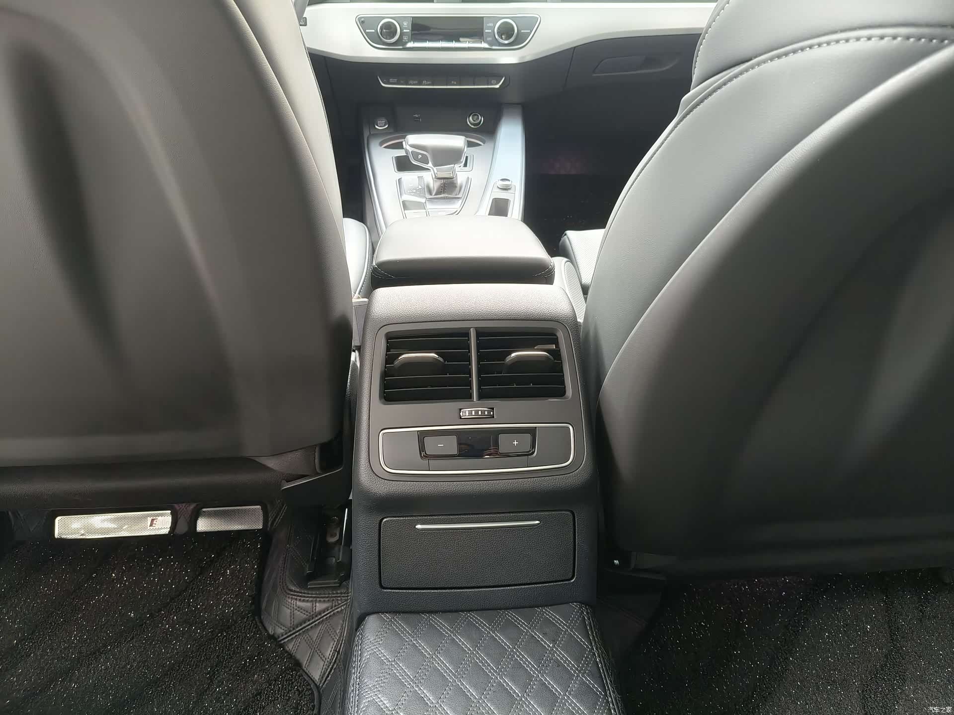 Audi A4L, 2025 7