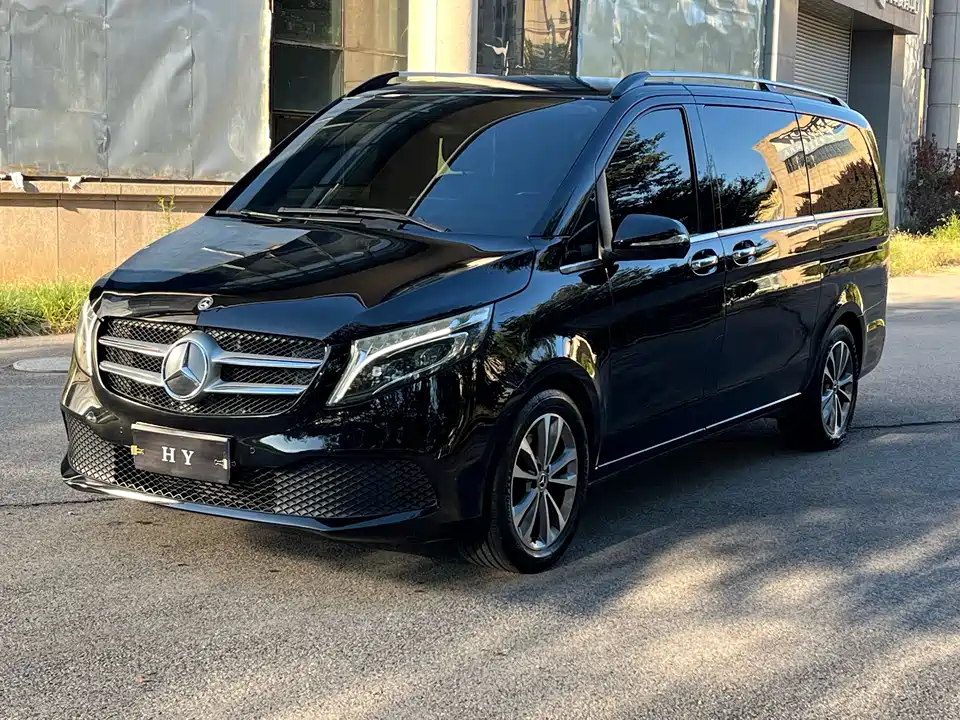 Mercedes-Benz V-class