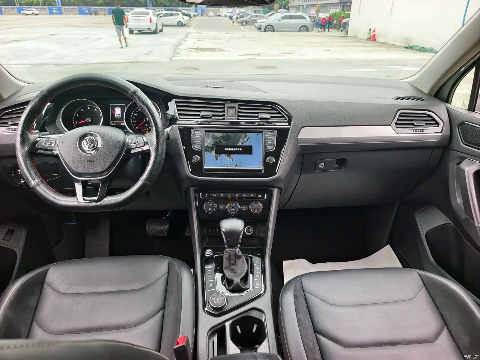 Volkswagen Tiguan L, 2017 12