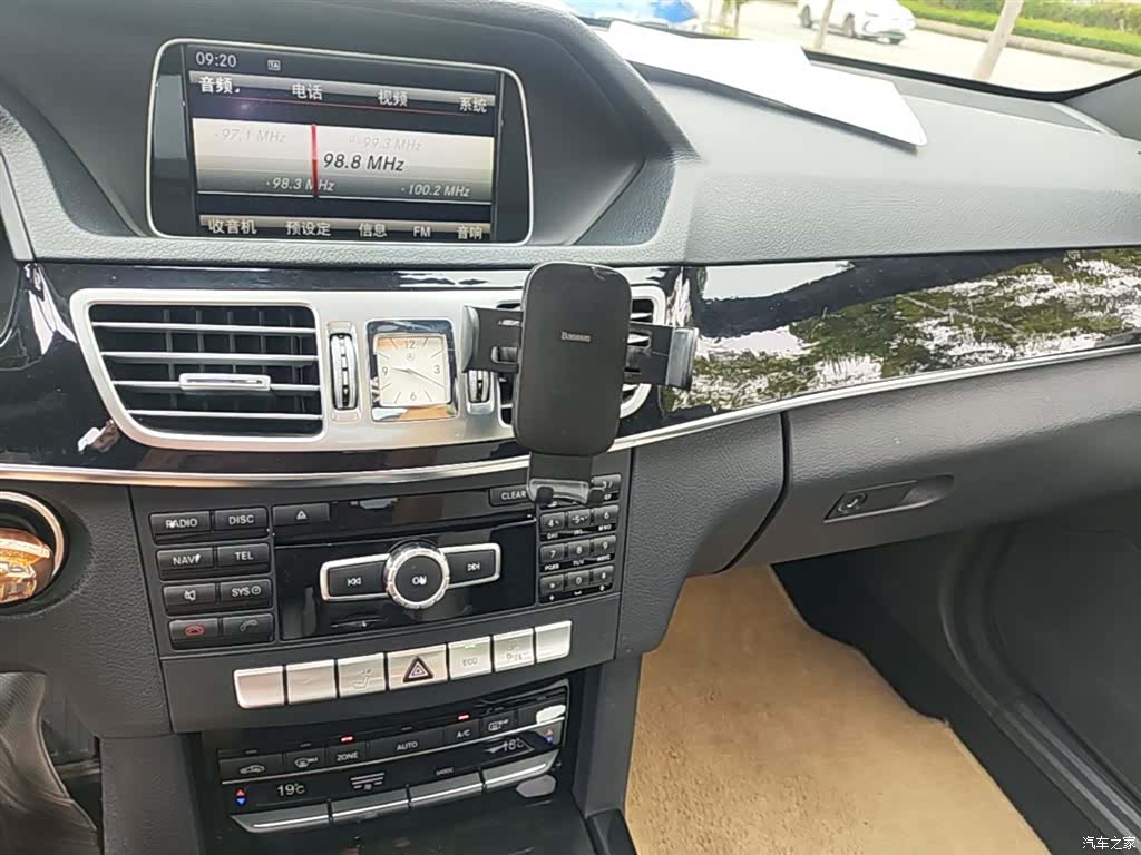 Mercedes-Benz E-Class, 2014 13