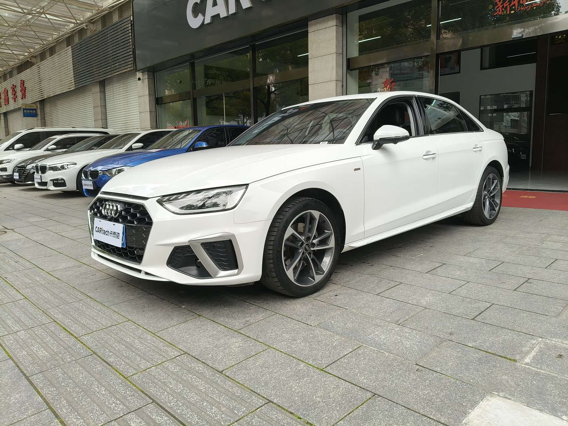 Audi A4L, 2025 12