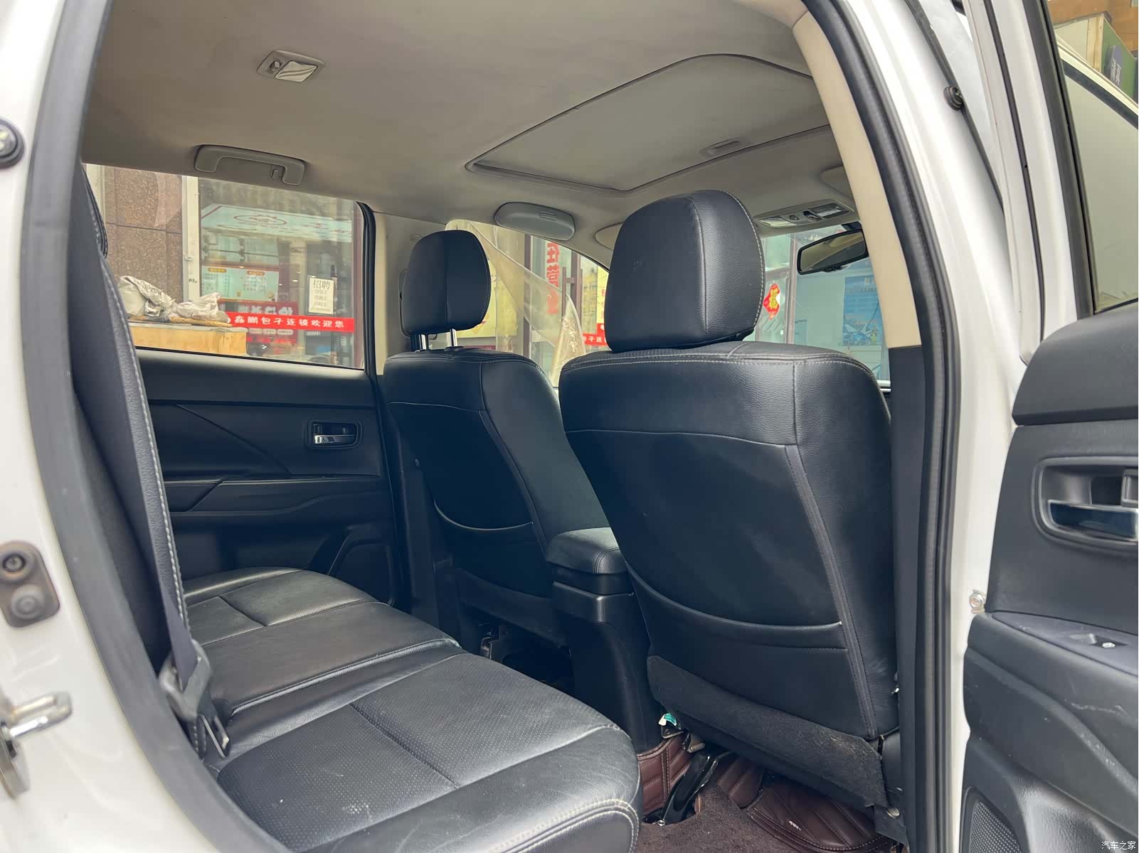 Mitsubishi Outlander, 2017 10