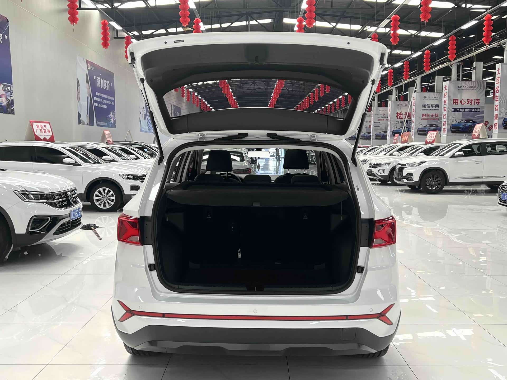 Volkswagen VS7, 2023 16