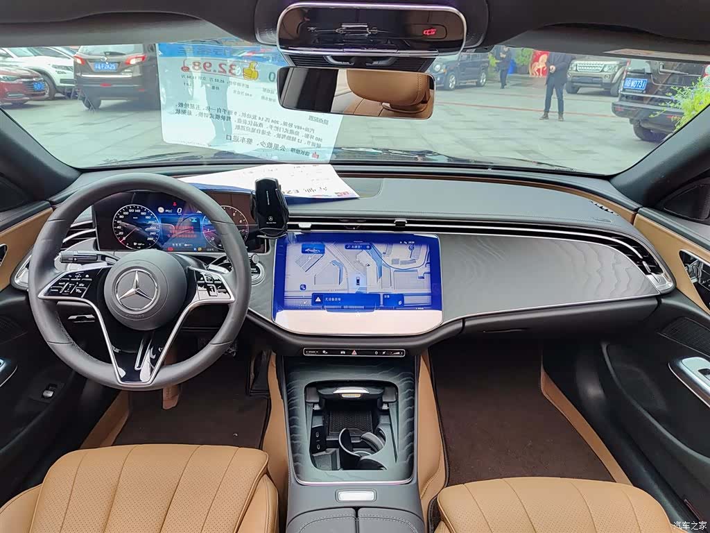 Mercedes-Benz E-Class, 2025 6