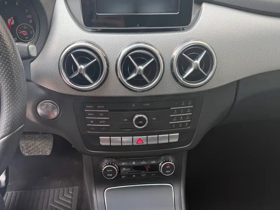 Mercedes-Benz Class B