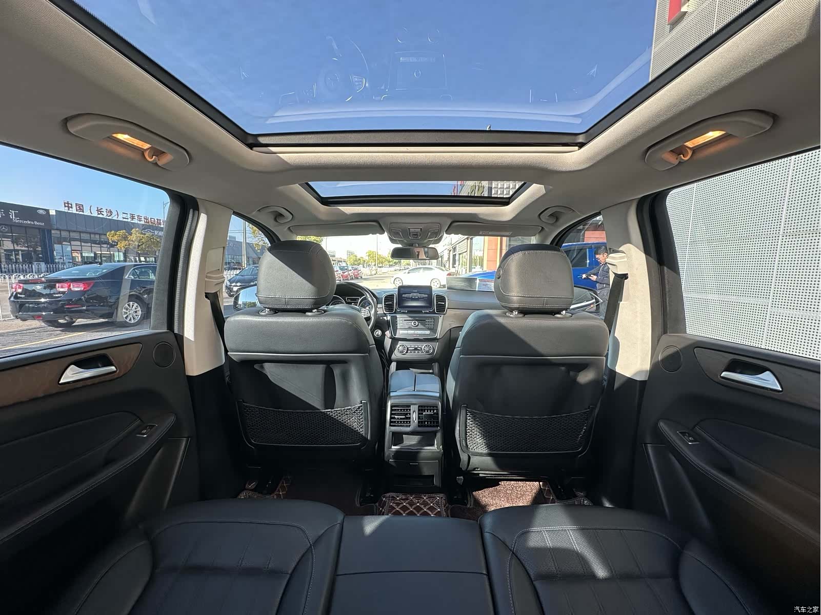 Mercedes-Benz GLE, 2018 14
