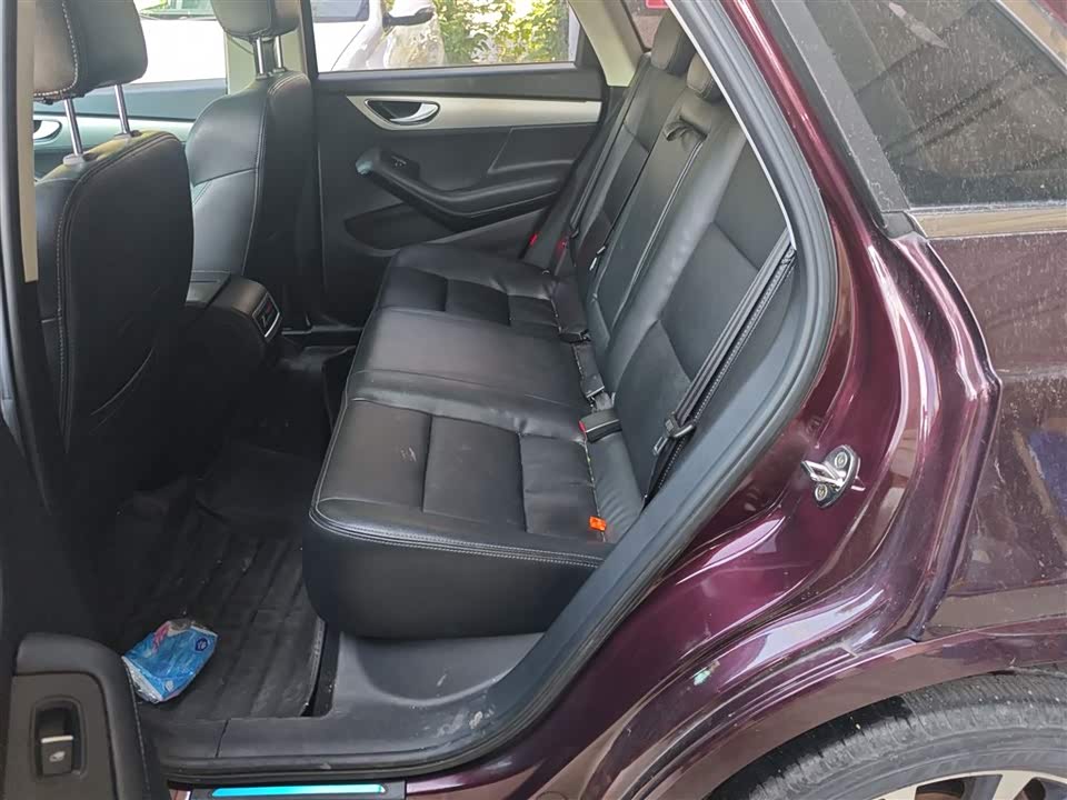 Zotye SR7 Zotye SR7