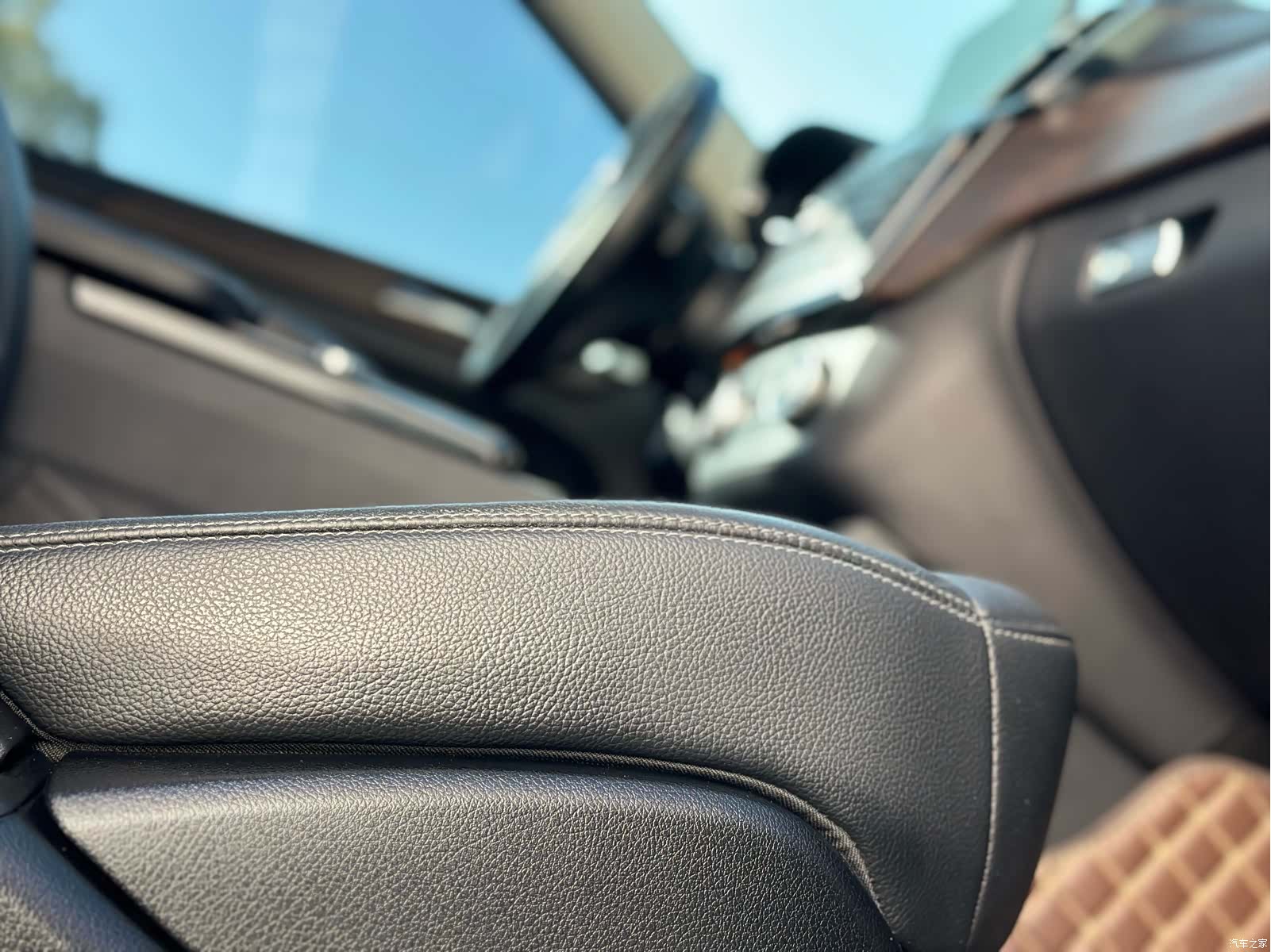 Mercedes-Benz GLE, 2018 29