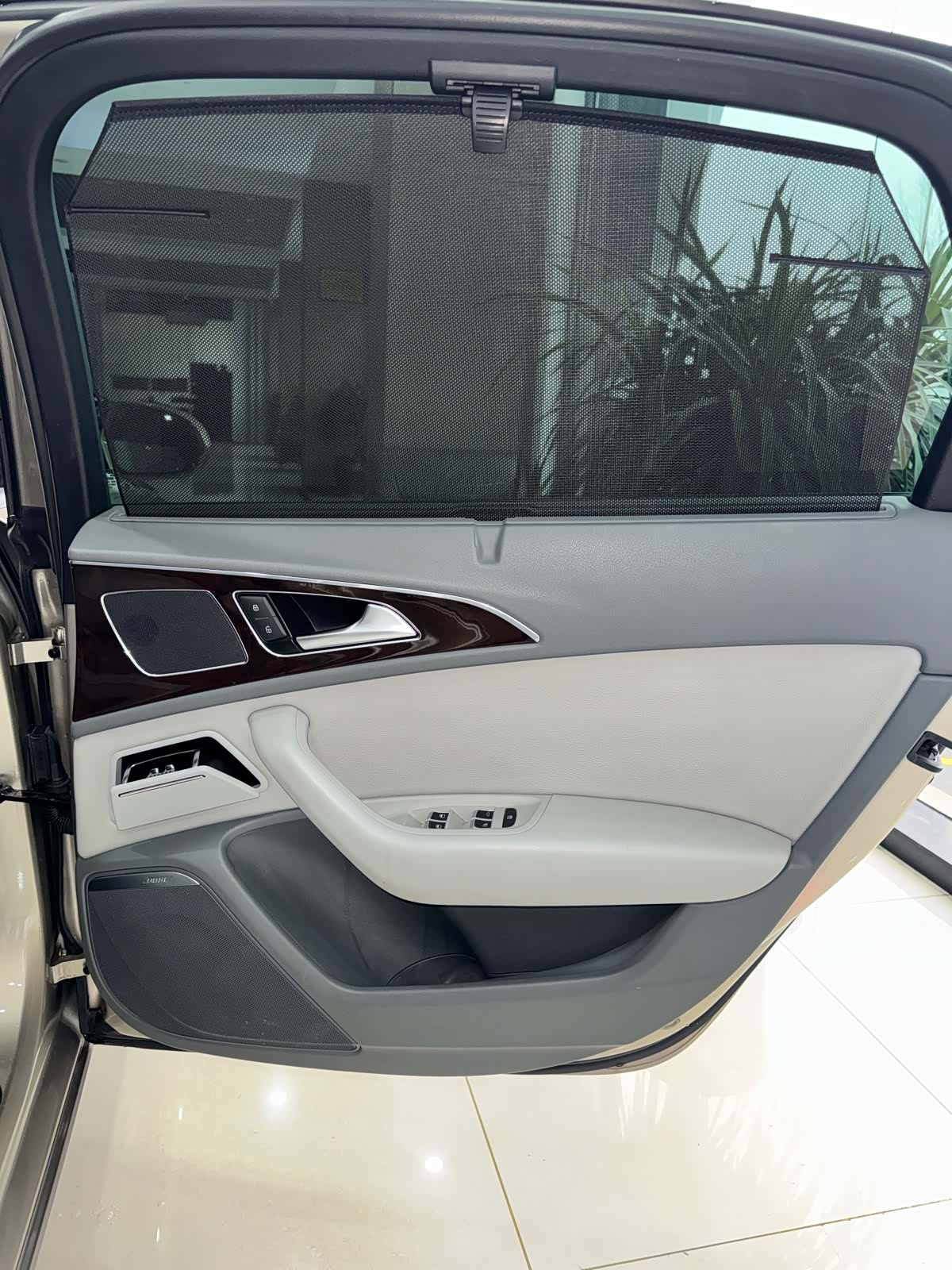 Audi A6L, 2013 23