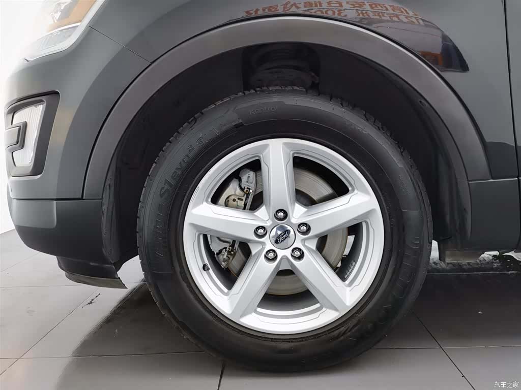 Ford Explorer, 2018 17
