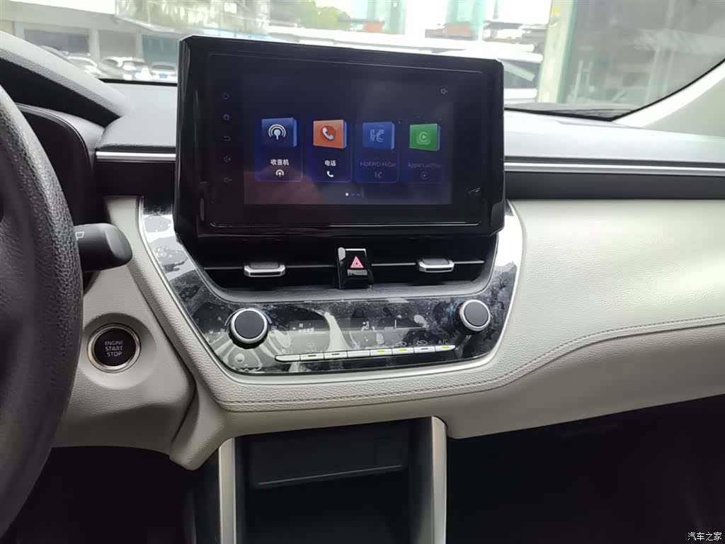 Toyota Frontlander, 2022 13
