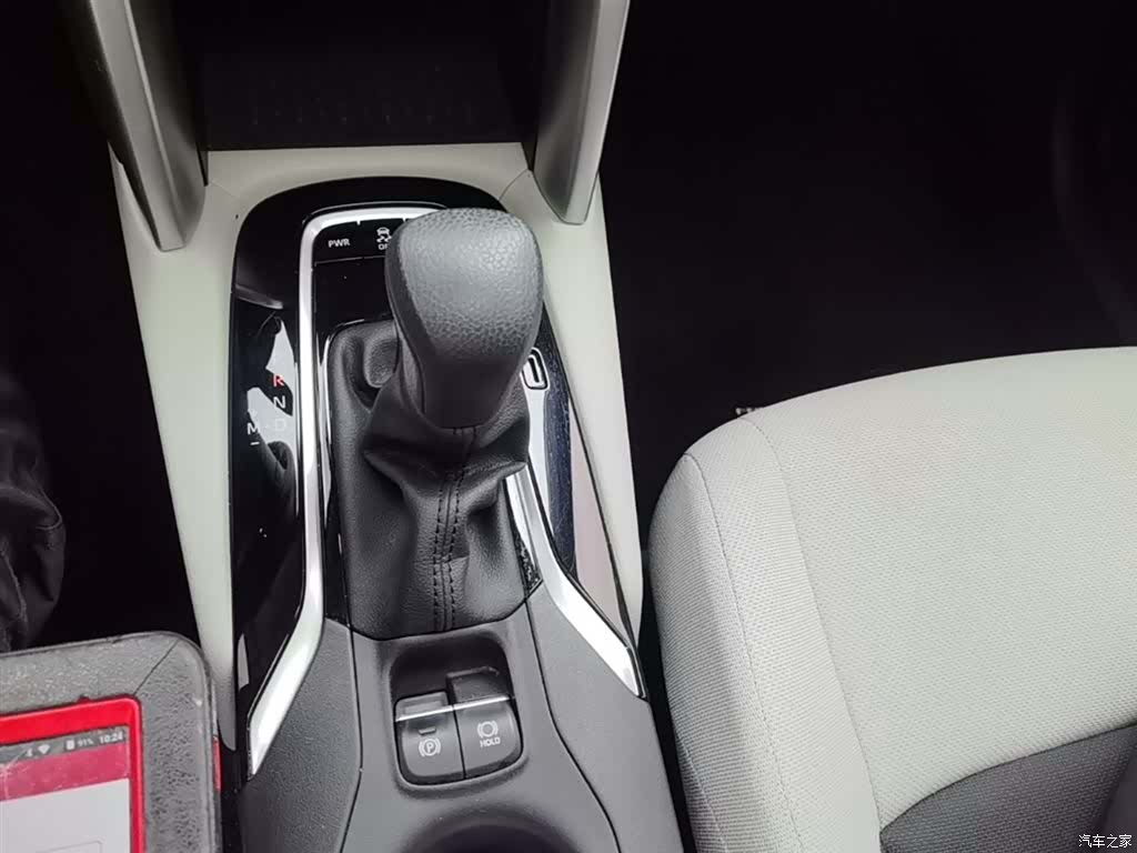 Toyota Frontlander, 2022 14