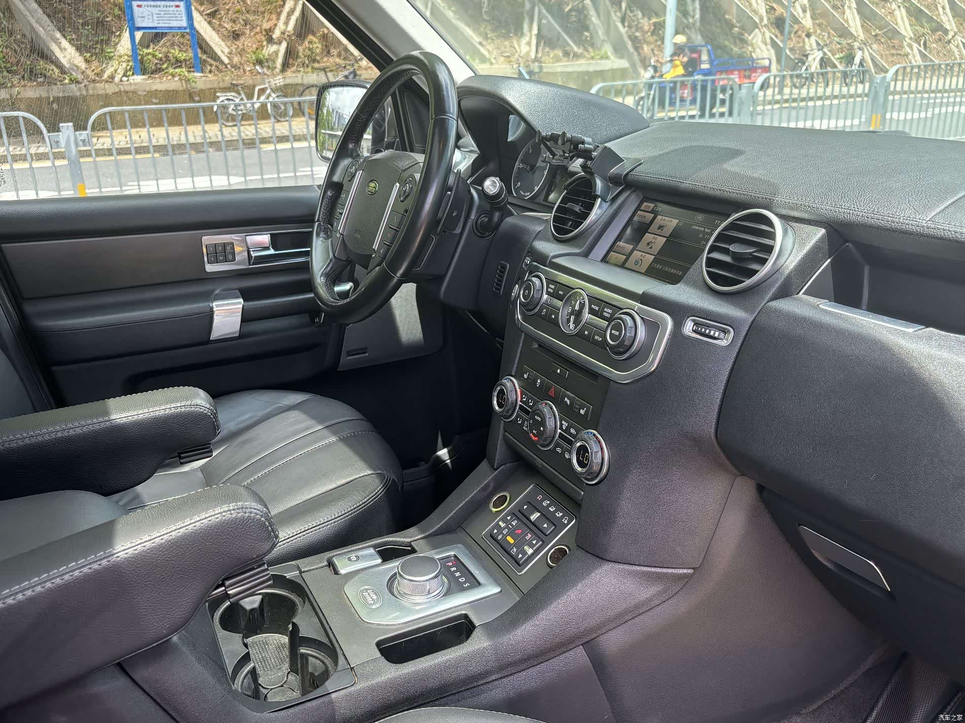 Land Rover Discovery, 2014 8