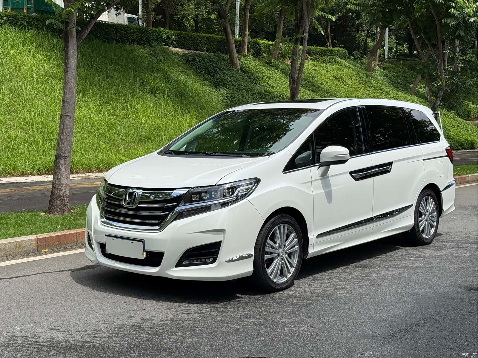 Honda Elysion, 2018 1
