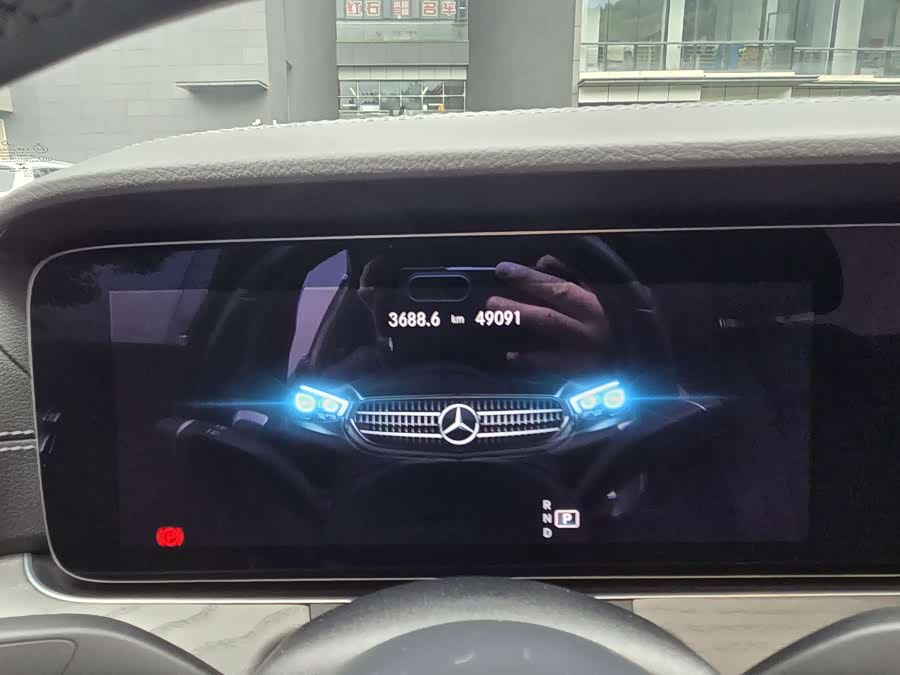 Mercedes-Benz E-Class 2022, фото 22