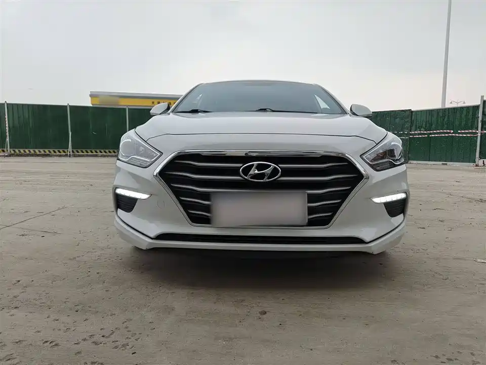 Hyundai Name picture