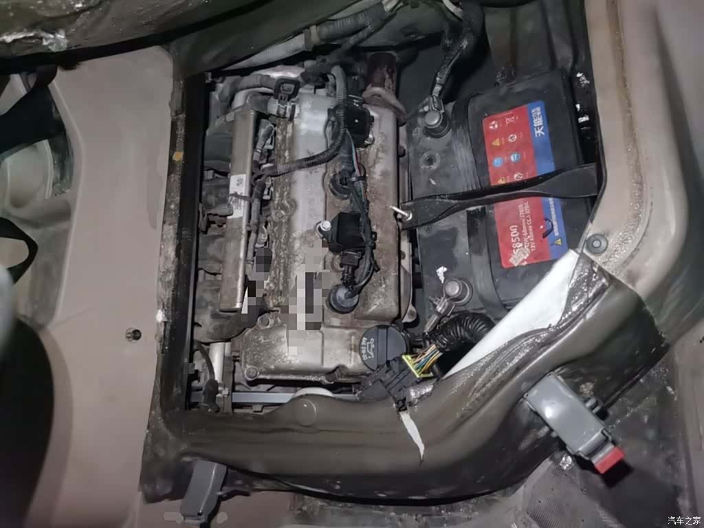 Wuling S, 2017 11