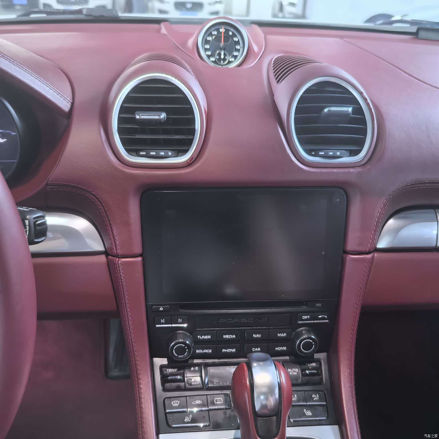 Porsche Boxster, 2017 все фото