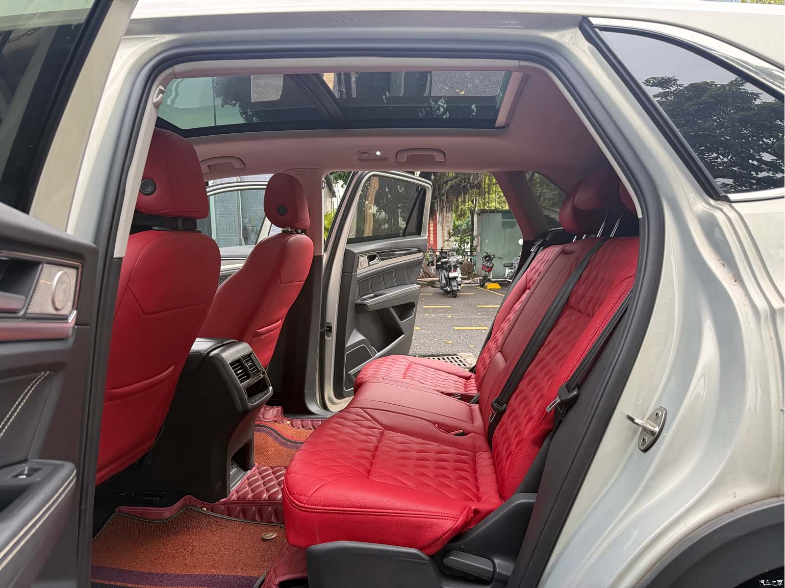 Volkswagen Teramont X, 2020 8