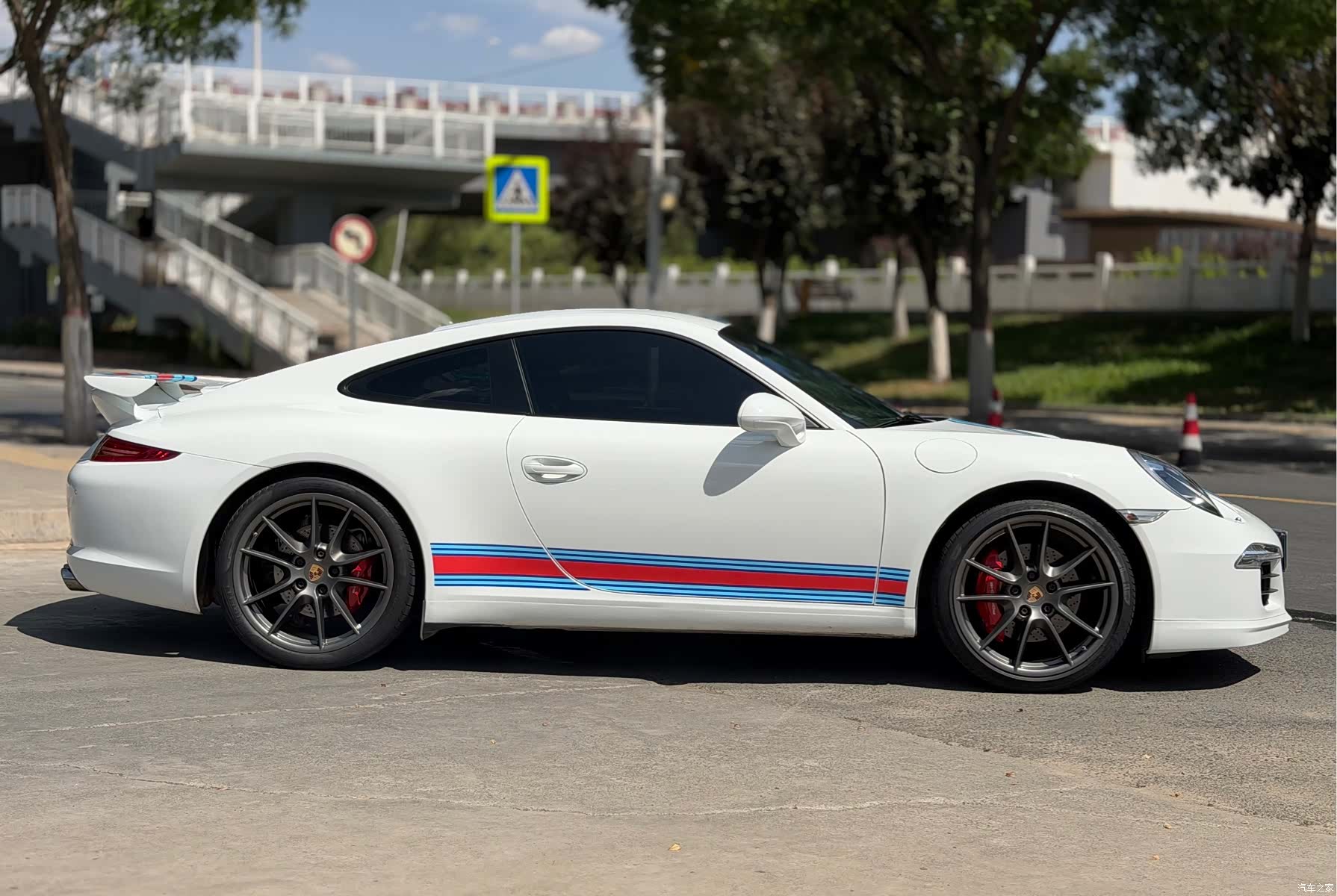 Porsche 911, 2016 19