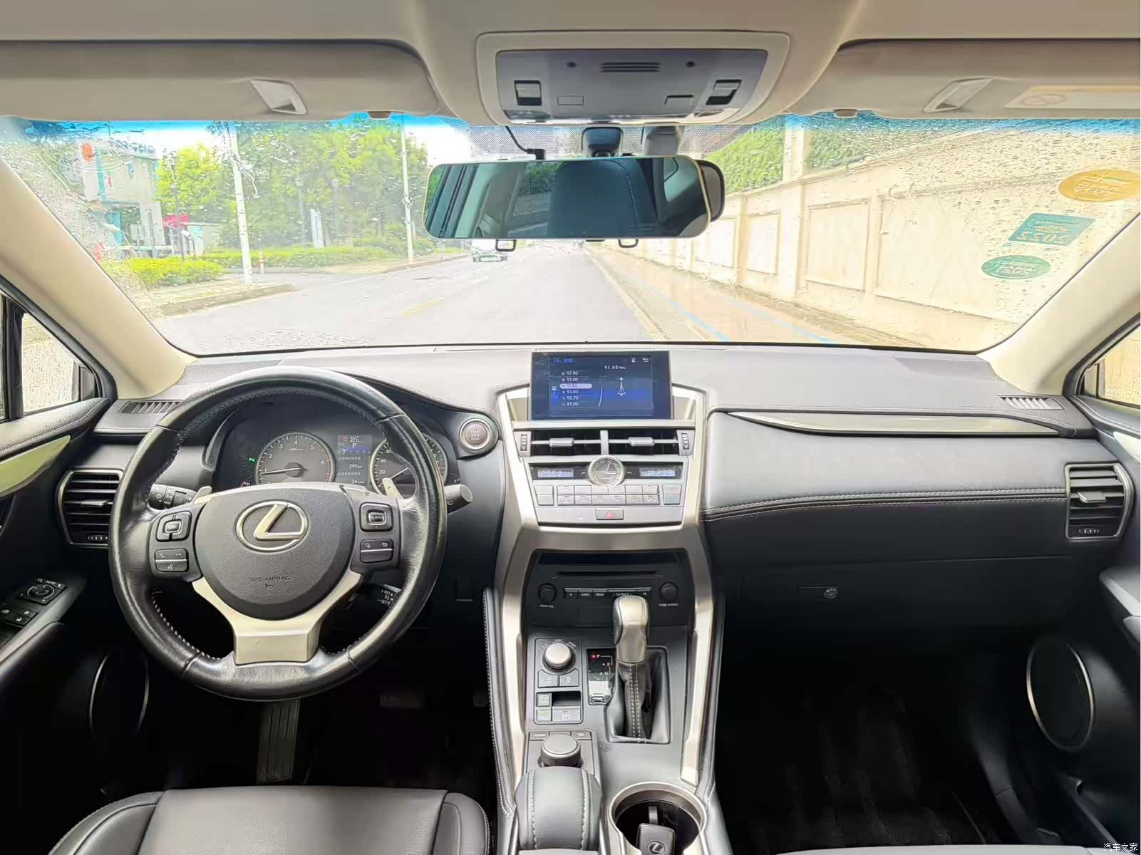 Lexus NX, 2016 8