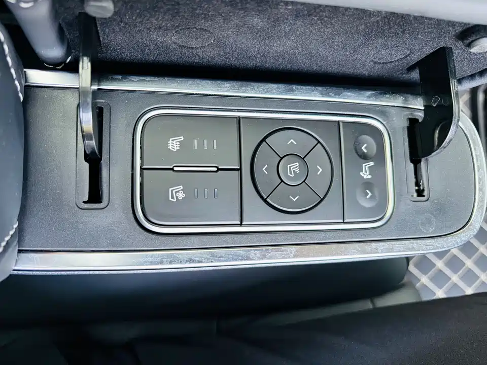 Trumpchi Trumpchi M8