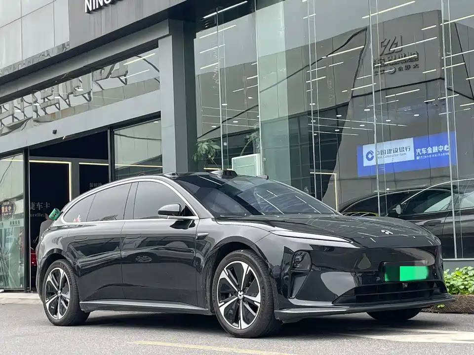 NIO ET5T
