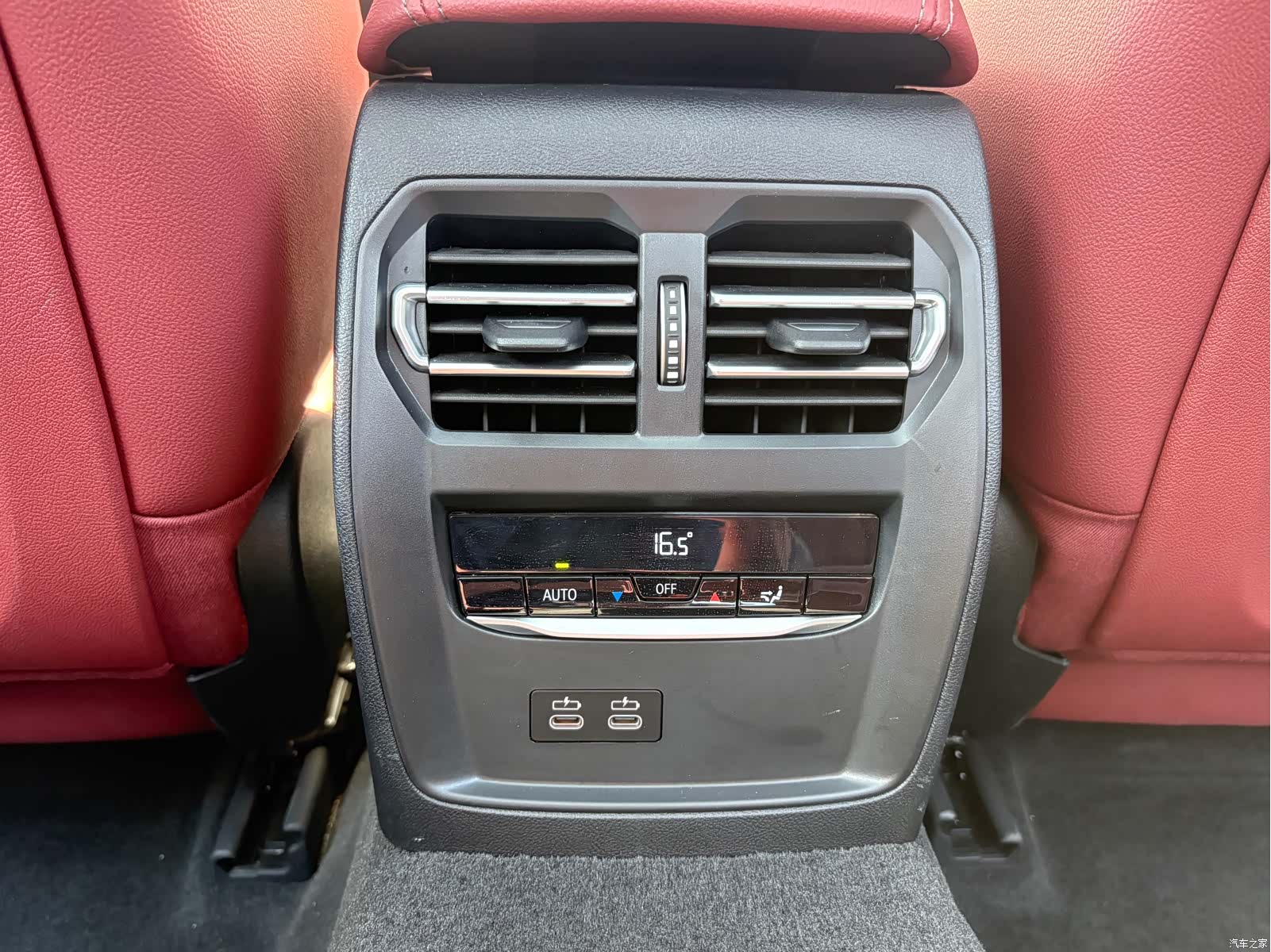 BMW 3 Series, 2025 21