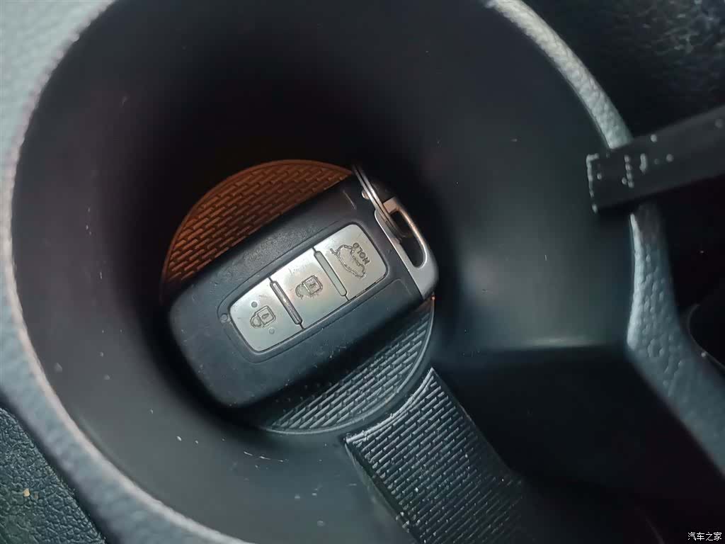 Hyundai Veloster, 2014 18