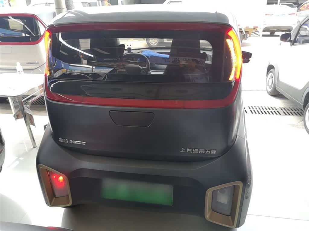Wuling E200, 2019 6