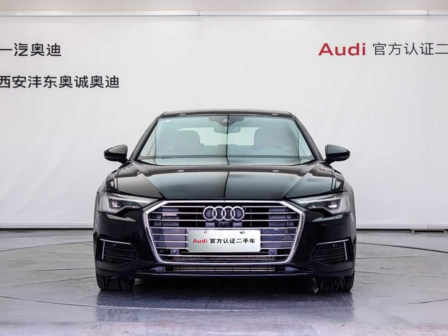 Audi A6L 2019, фото 2