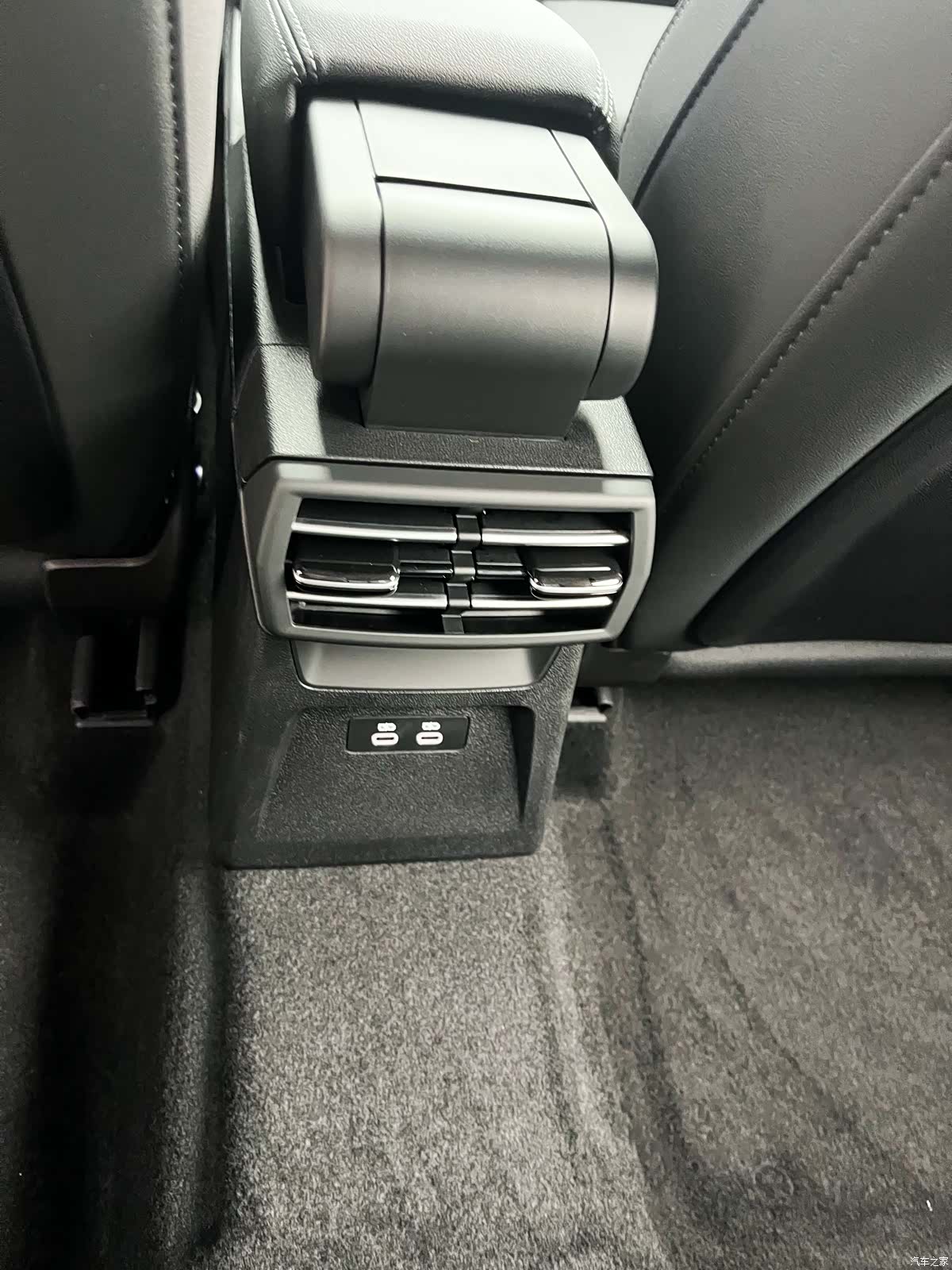 Audi Flying Spur, 2026 18