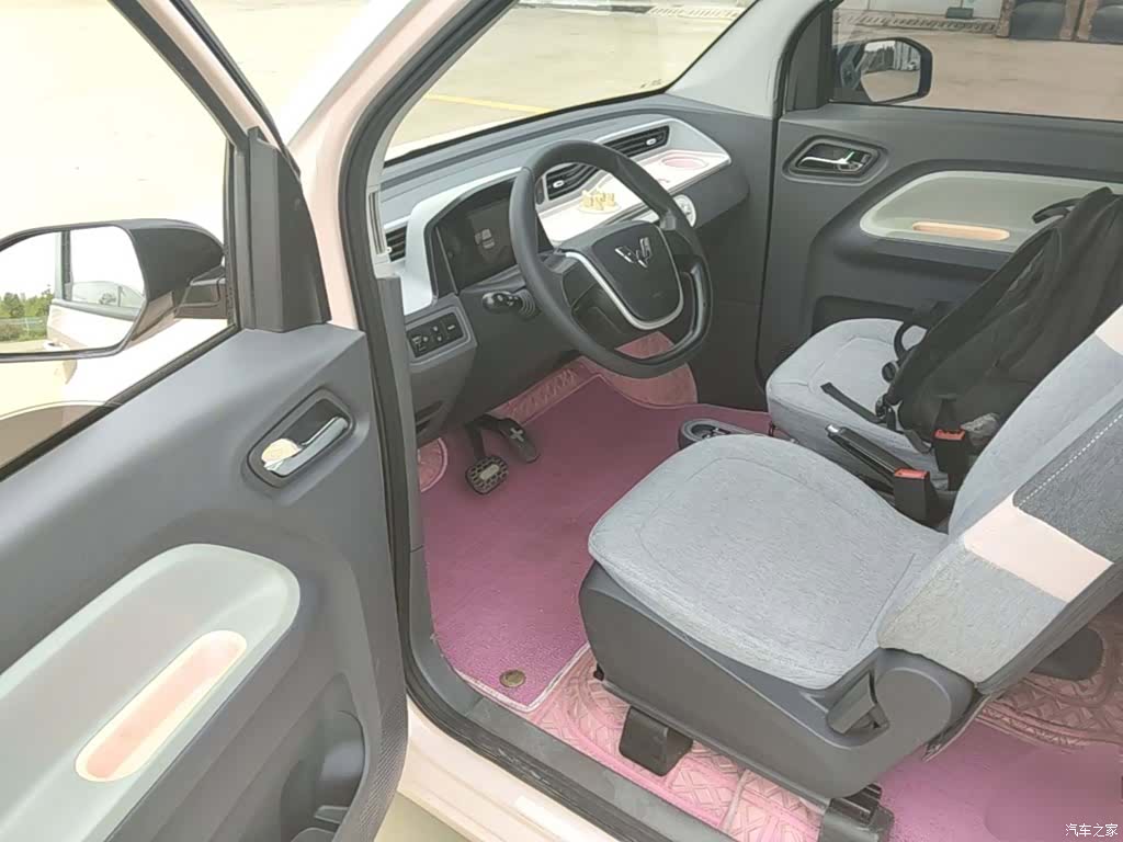 Wuling MINIEV, 2022 16